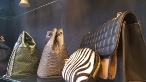 bolsos complementos bisutería santafé zaragoza